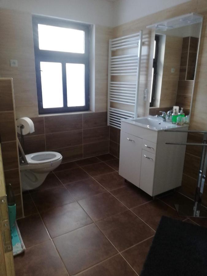 Apartman Petra Коваржска Экстерьер фото
